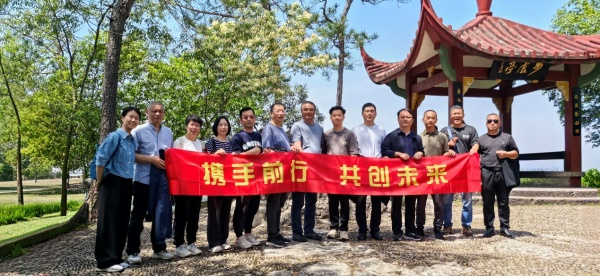 20250428095214680edf4ec90a1.jpg 01.jpg